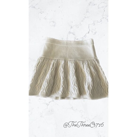 Kids (Girls) Size 5/6 Cable Knit Skirt White NWOT - Picture 1 of 5